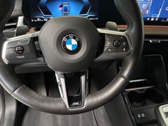 Fahrzeugabbildung BMW 218i Active Tourer Luxury Line -- AHK/ ACC/