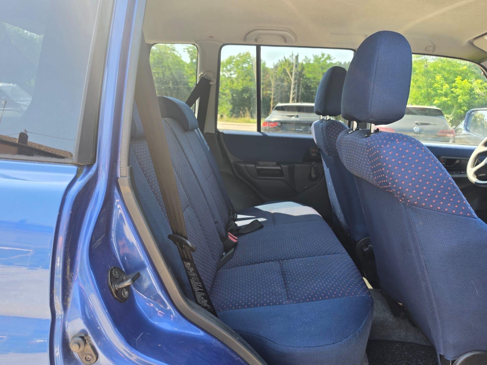 Mitsubishi Pajero Pinin 1.8 | 114 ch | BVM | Attelage fixe | Climatisation | Jantes alliage | Contrôle technique neuf