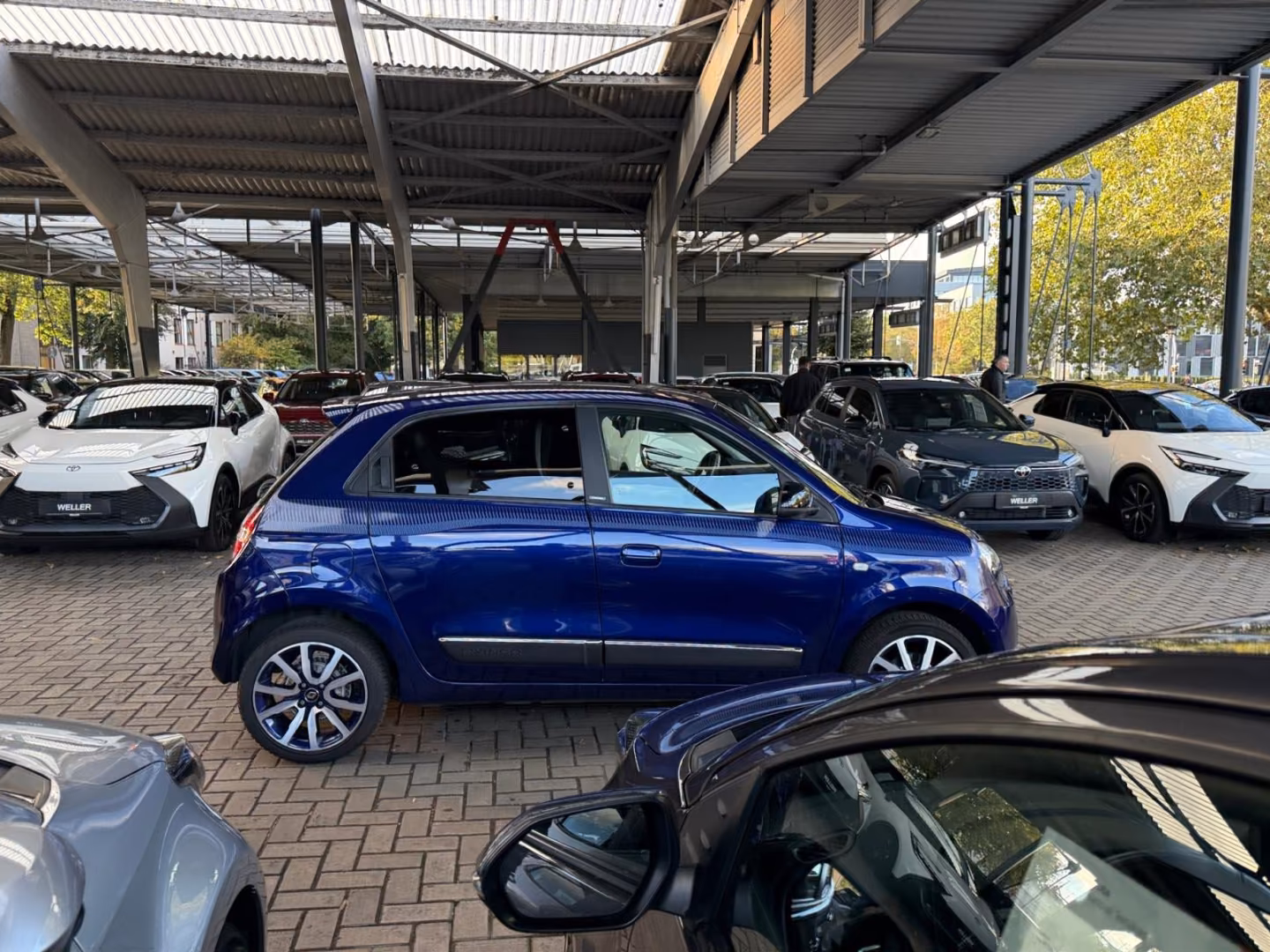 Renault Twingo SCe 70 Cosmic *SHZ*LM 16''*DAB*Bluetooth*