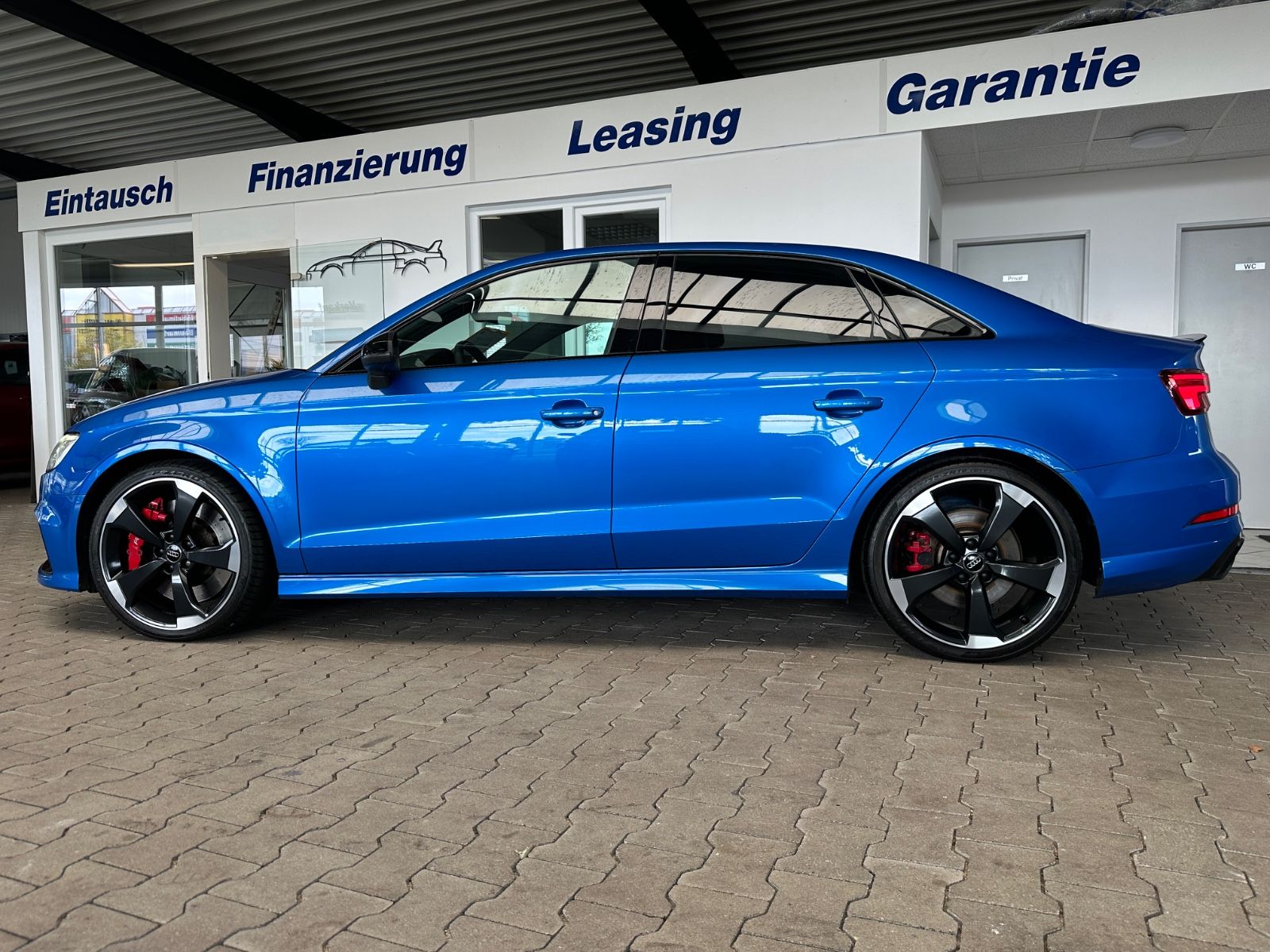 Audi RS 3 Lim. 2.5 TFSI quattro,RFK,B&O,KAMERA,GARANT foto 1