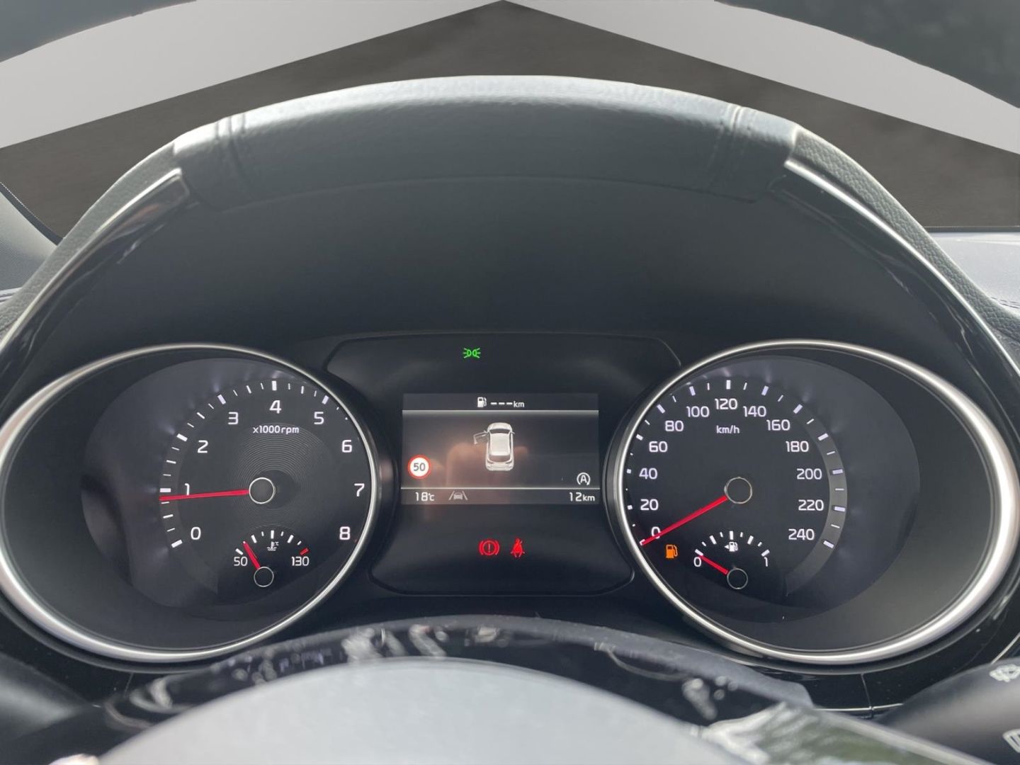Fahrzeugabbildung Kia Ceed Nightline JBL Kamera Tempomat SpurhalteASS