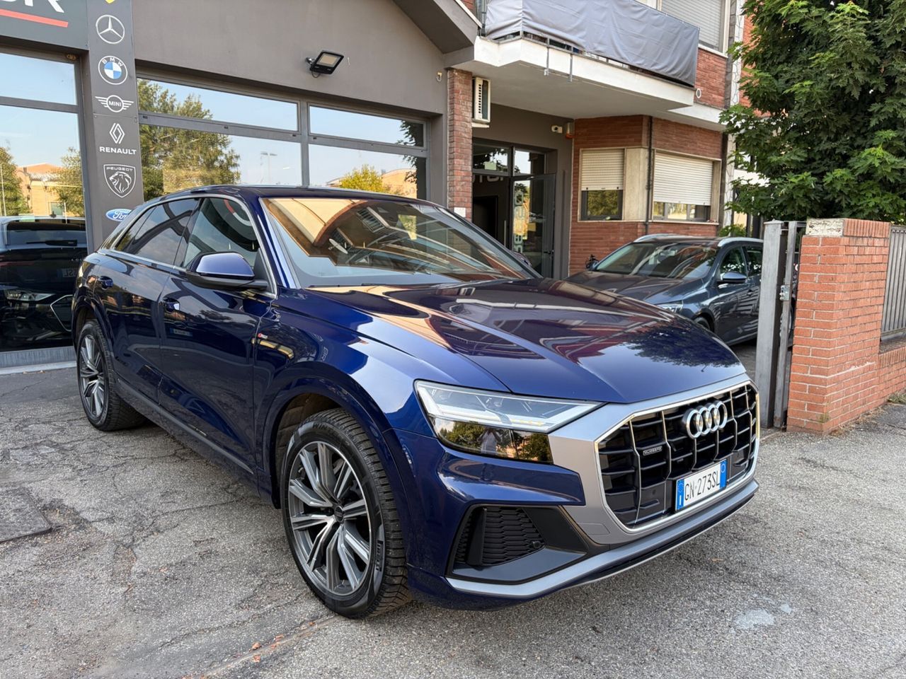 Audi Q8 50 TDI 286 CV quattro tiptronic Sport imagem 3