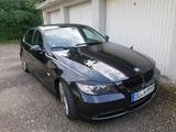 BMW e90 2.5i Schwarz - BMW Z3 in Essen