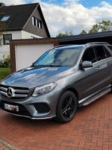 Mercedes-Benz GLE 400 4MATIC - - Mercedes-Benz GLE 400