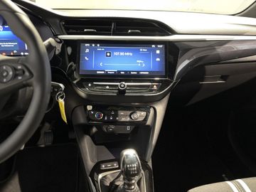 Fotografie 18 des Opel Corsa 1.2 Direct Injection Turbo GS