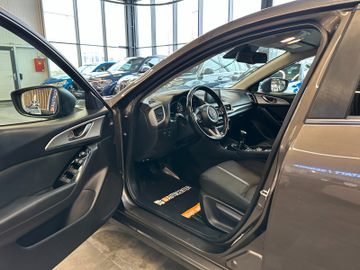 MYAUTOCENTER – Gebraucht- und Jahreswagen mit Werkstattservice in Pfaffenhofen Mazda 3 Lim. Exclusive-Line *LED*PDC*Klima*