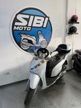 Honda SH 300 - MOFA
