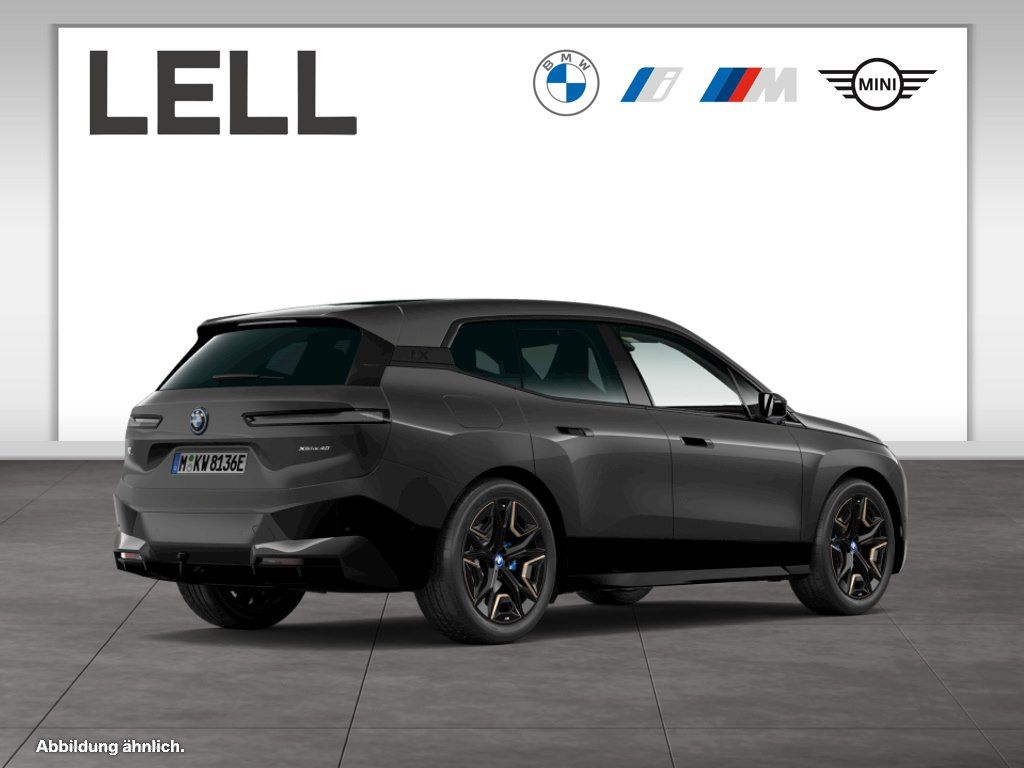 BMW iX xDrive40 Sportpaket DAB Pano.Dach Komfortzg foto 2
