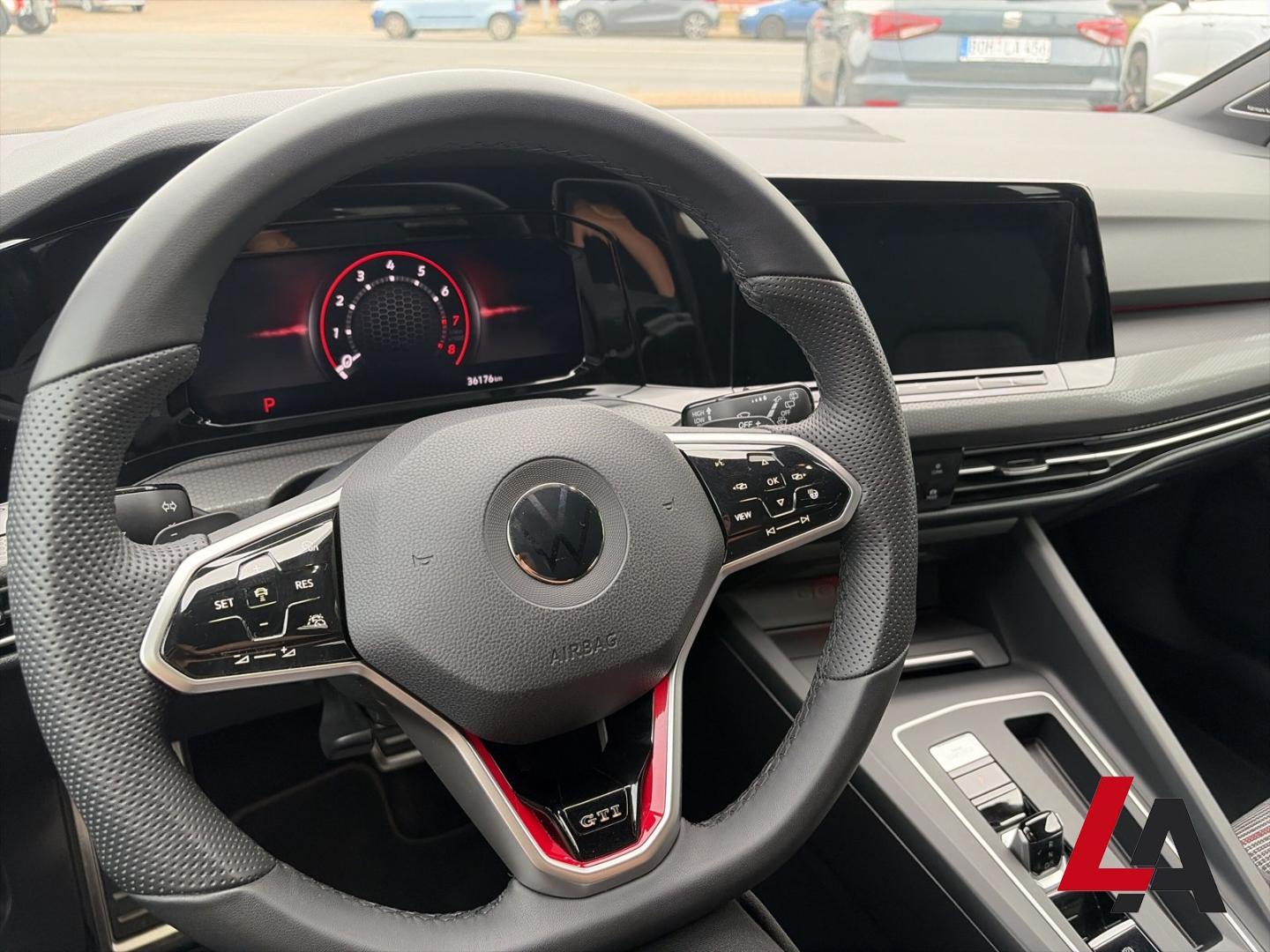 Volkswagen Golf VIII GTI 2,0 TSI DSG 245 PS HUD STHZG AHK N, миниатюра 14