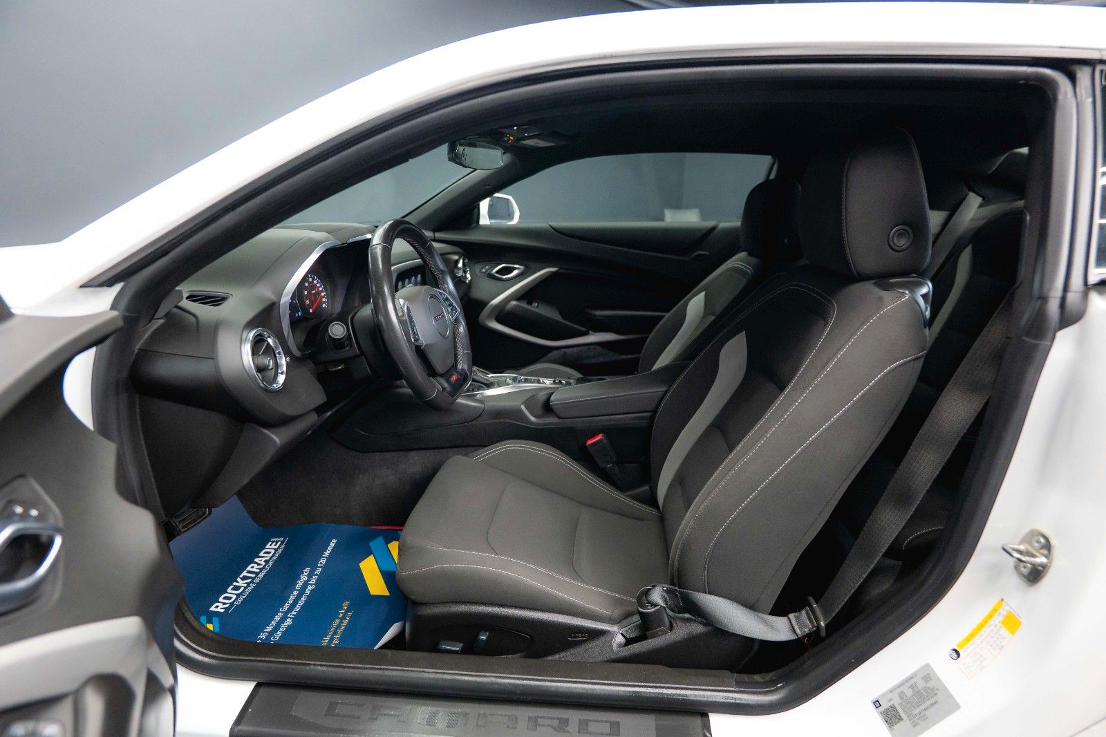 Fahrzeugabbildung Chevrolet Camaro 6.2 SS Coupe RS Performance *CarPlay*LED*