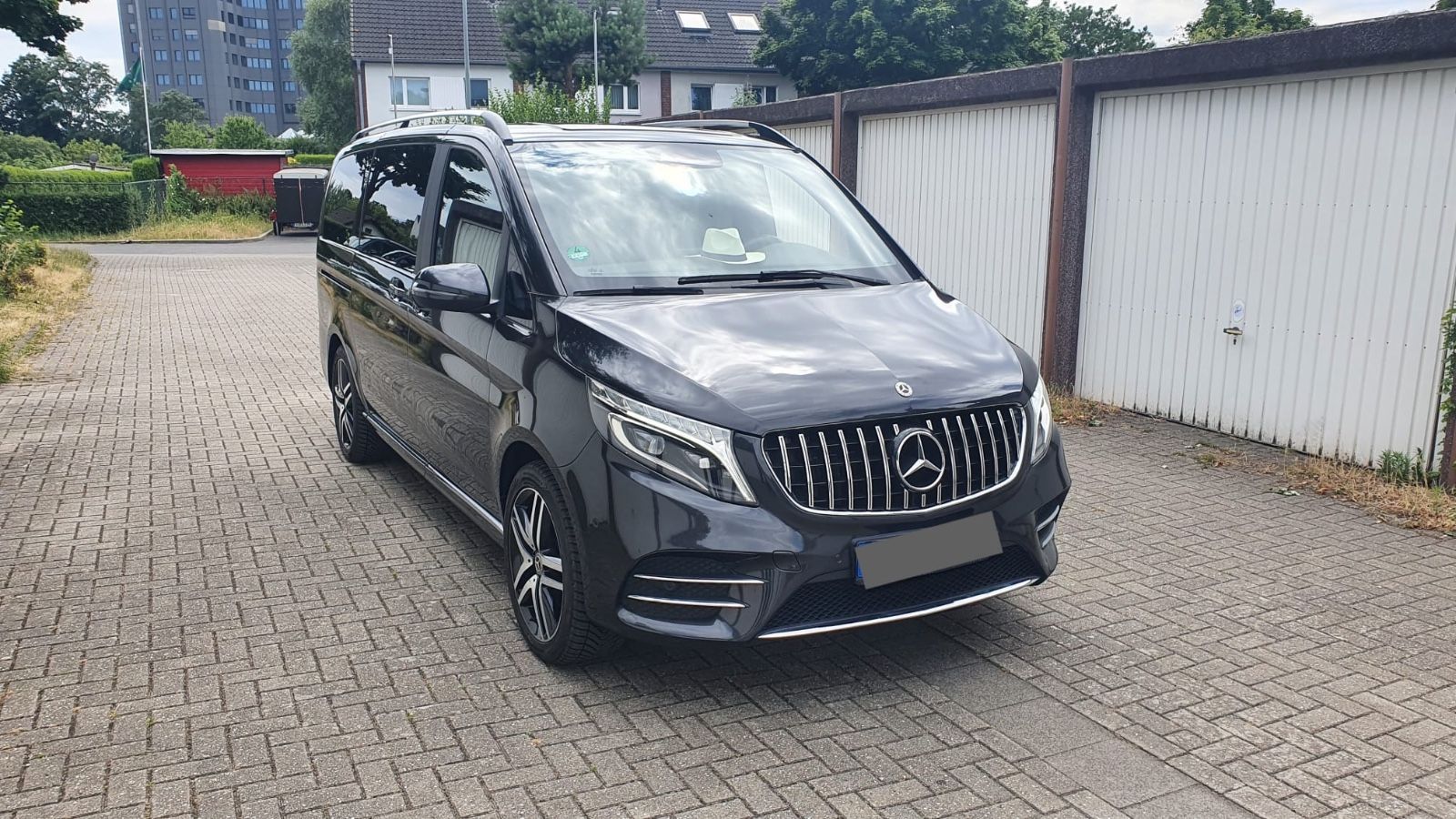 MERCEDES-BENZ V 220  d  4MATIC lang