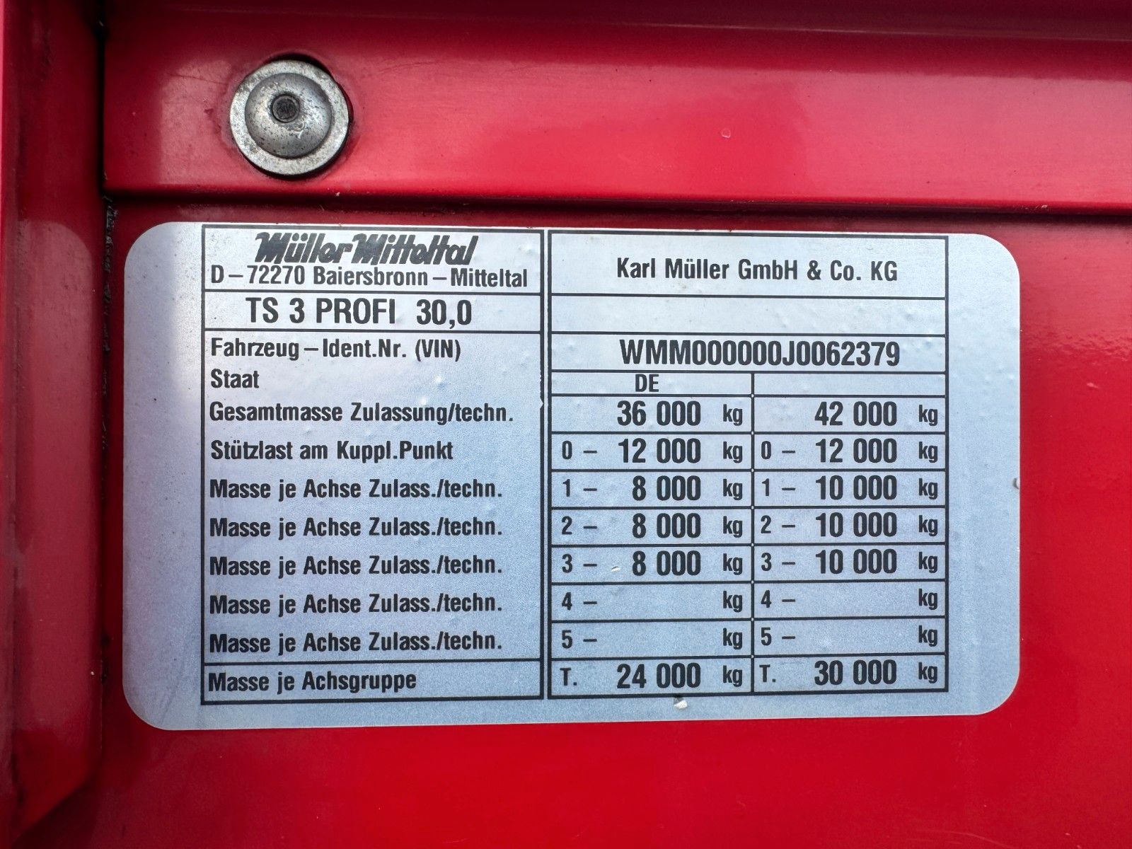 Fahrzeugabbildung Müller-Mitteltal TS 3 PROFI 30,0 Maschinentransporter hydr. Rampe