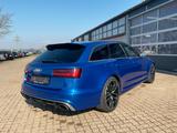 Audi RS6 RS 6 Avant 4.0 TFSI quattro performance - blaue Audi RS6