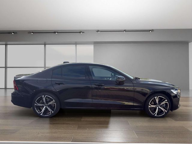 Volvo S60 Ultimate Dark AWD