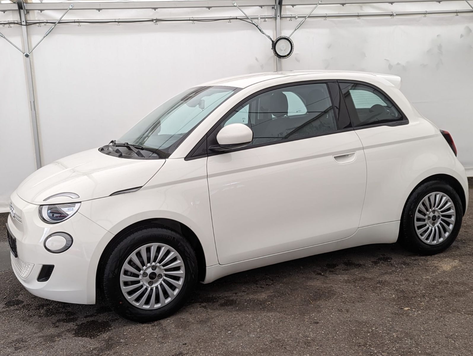 Fiat 500e /42kWh/Carplay/Tempomat/Spurass. imagem 3