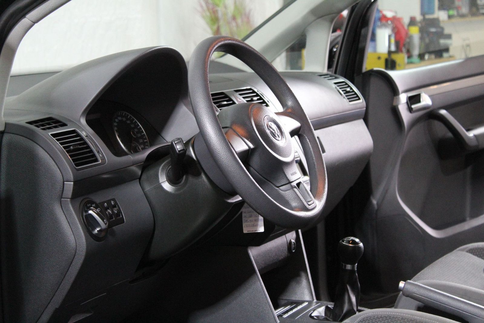 VW Touran Comfortline Klimaautomatik Sitzheiz. AHK
