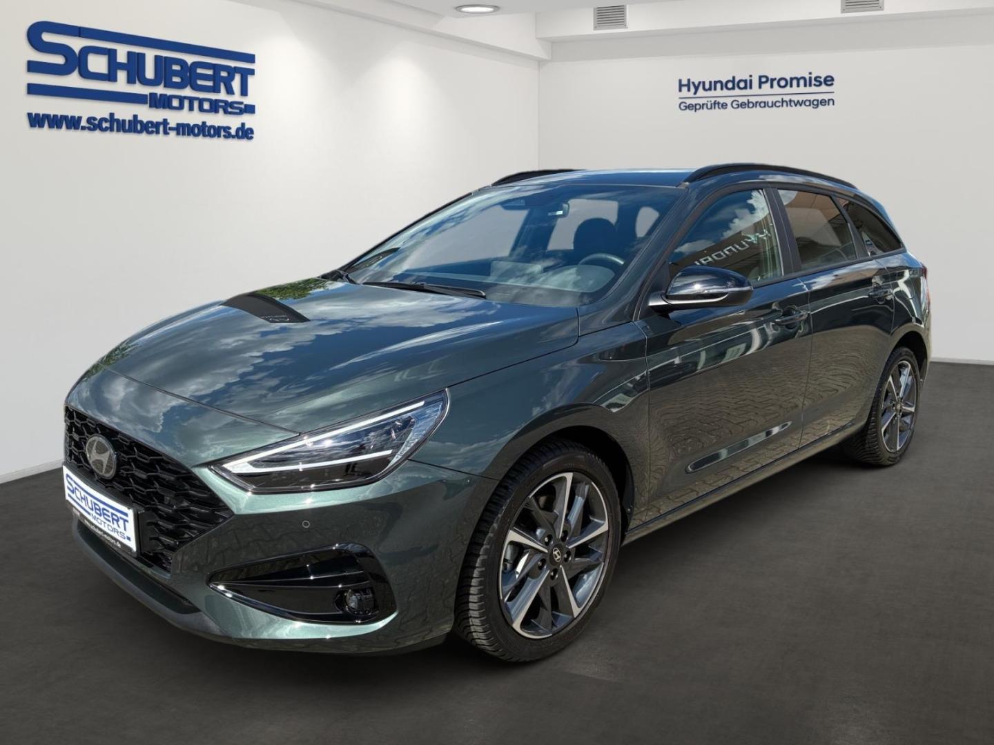 Hyundai i30 Kombi Advantage Plus-Paket NAVI SHZ PDC DAB
