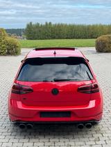 Volkswagen Golf 7 R Facelift | 310 PS | Remus - mit Benzin-Antrieb: Multifunktionslenkrad, Kleinwagen, mit Klimaautomatik