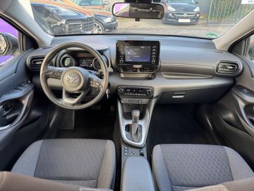 Toyota Yaris - 9