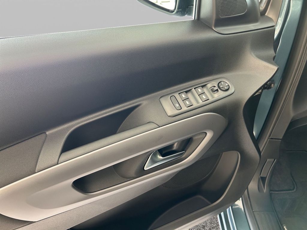 Fahrzeugabbildung Opel Combo 1.5 D 96kW AT N1 Edition