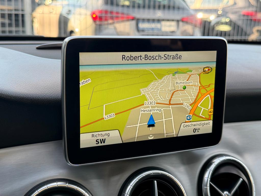 Mercedes-Benz CLA 220