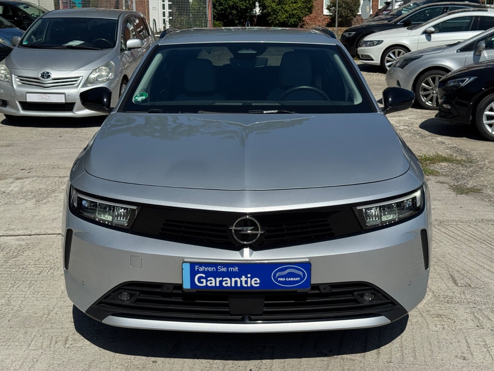 Opel Astra L Sports Tourer 1.5 CDTI / Elegance / ACC imagem 2
