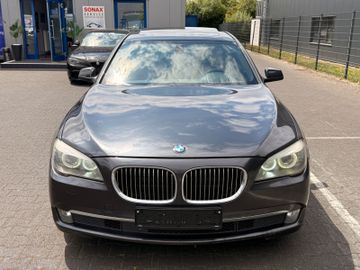 BMW 730 - 4