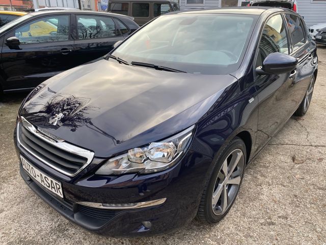 Peugeot 308 1.2 e-THP Style/PANO/TEMPOMAT/NAVI/PDC/KAMER