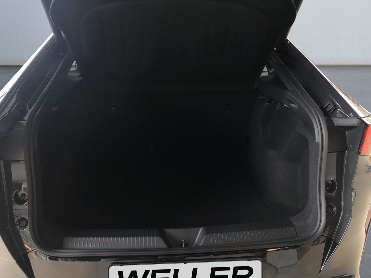 Cupra Tavascan - Bild 17