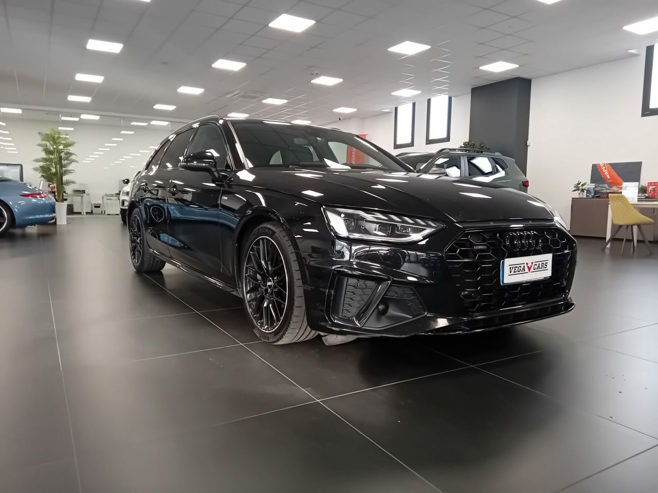 Audi A4 Avant 45 TDI quattro tiptronic S line ed imagem 3