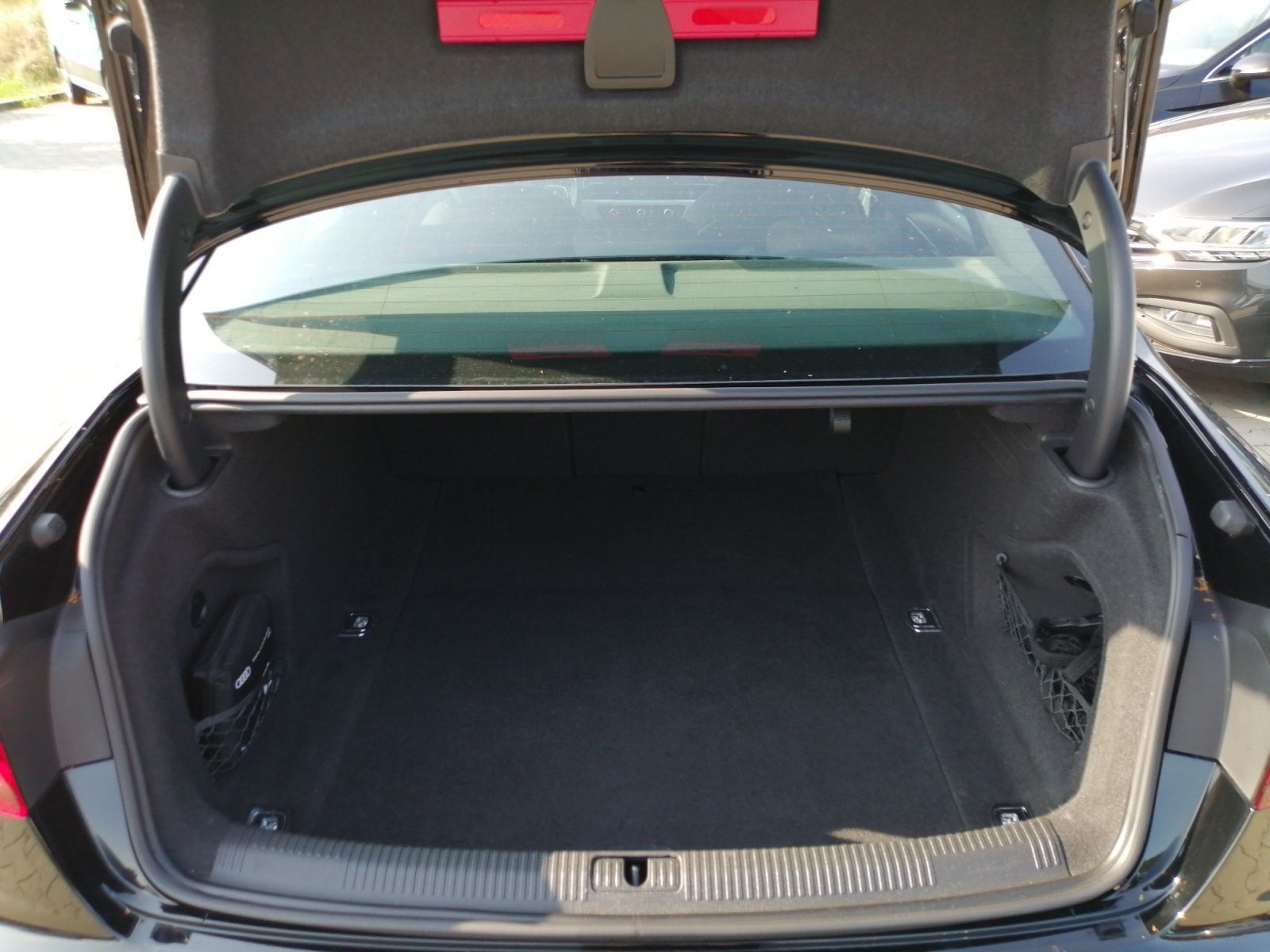 Audi A4 - Bild 15