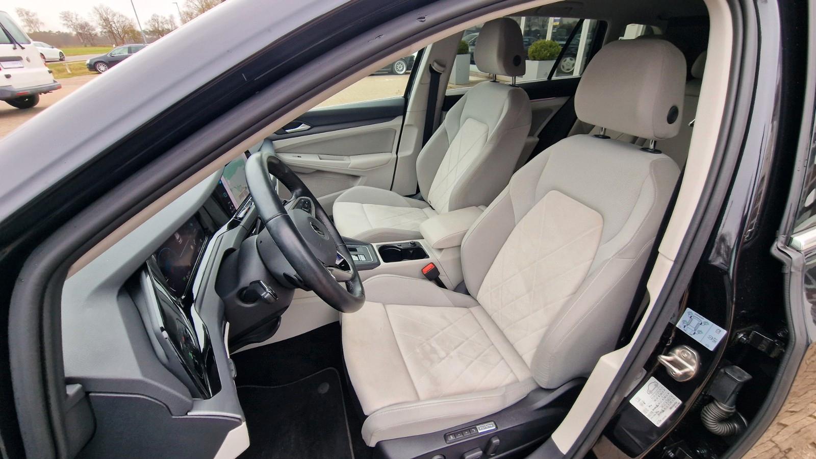 Volkswagen Golf VIII Variant Style, миниатюра 16