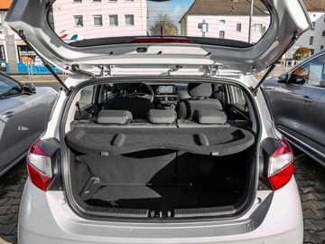 Hyundai i10 1.0 Trend Kamera Navi Spurhalteassistent