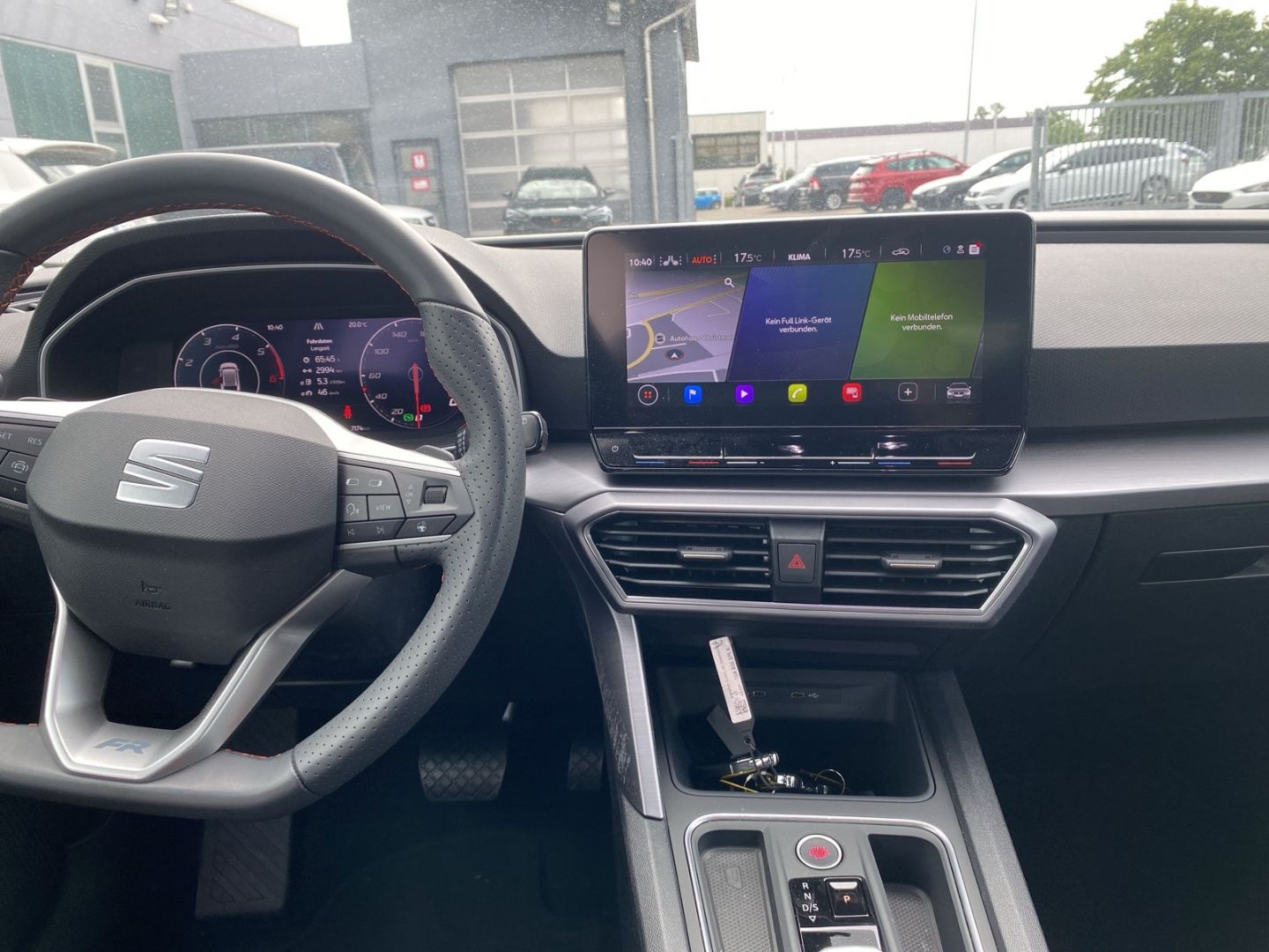 Fahrzeugabbildung SEAT Leon Sportstourer FR 2.0 TDI EU6d Navi Digitales