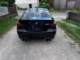 BMW M5 e60 - BMW: E60