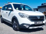 Dacia Lodgy Stepway Celebration KLIMA TEMP PDC 7SITZER - Dacia Lodgy: Celebration