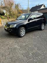 Suzuki Grand Vitara 3.2 V6 20 Jahre Automatik 20 Jahre - Suzuki Grand Vitara: 3.3