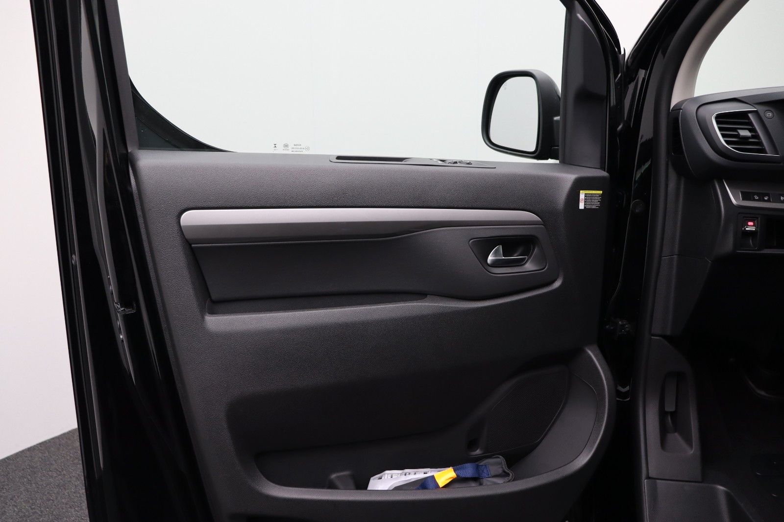 Fahrzeugabbildung Fiat Ulysse 2.0 BlueHDi 180 S&S EAT8 TOP L3 (5,33m)