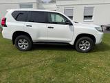 Toyota Land Cruiser 2.8 D-4D Automatik - - gebrauchte Toyota Land Cruiser aus dem Jahr 2021