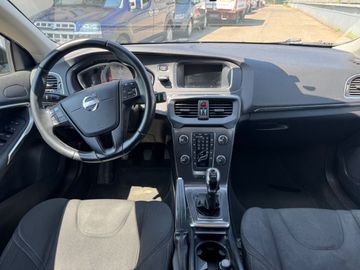 Volvo V40 - 10