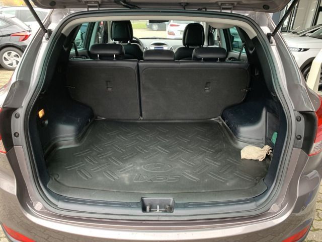 Fahrzeugabbildung Hyundai ix35 2.0 CRDi DPF Style AHK EXPORT