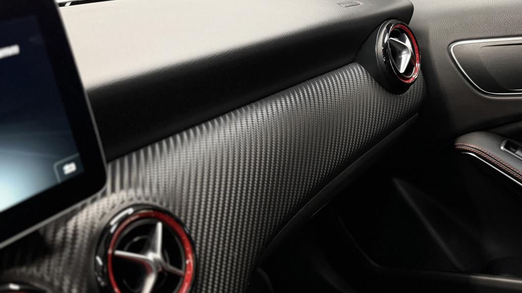 Mercedes-Benz A 45 AMG