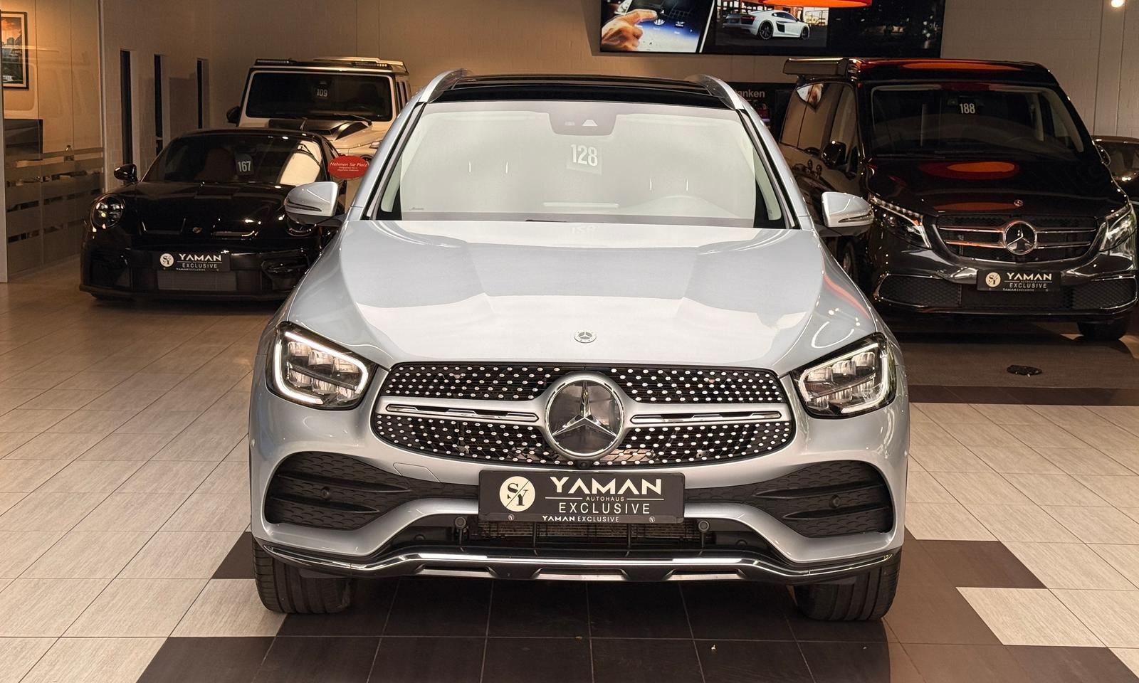 Mercedes-Benz GLC 300 e 4M AMG Pano 360° Keyl Distr foto 3