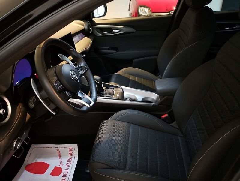 Other Alfa Romeo Tonale Tonale 1.3 280 CV PHEV AT6 Q4 imagem 3