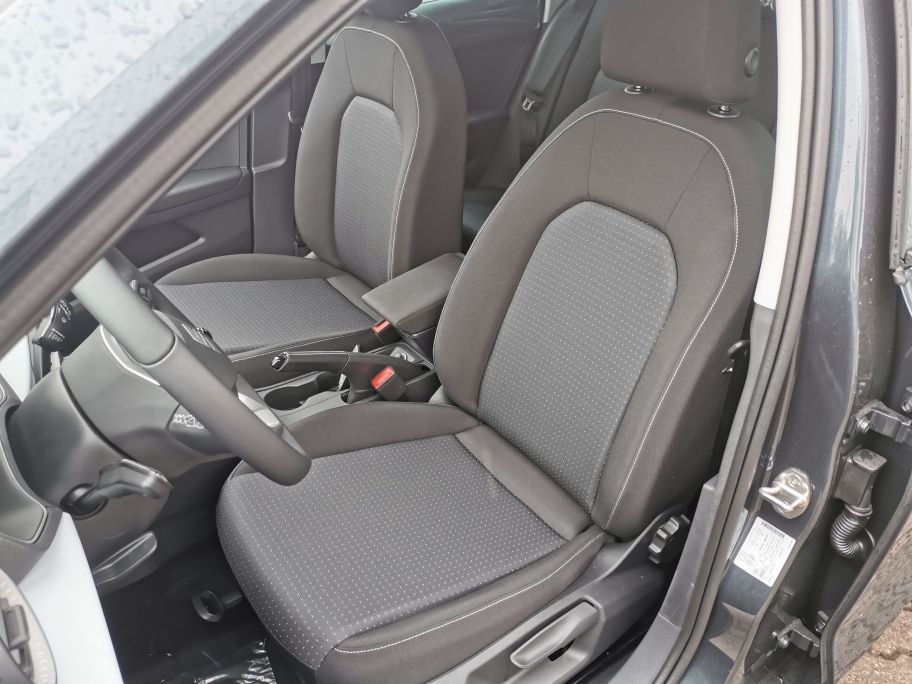 Fahrzeugabbildung SEAT Arona Style 1.0 TSI + SHZ + DAB + NAVI