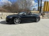 Audi TT RS Roadster 2.5 TFSI S tronic quattro - - Audi TT RS mit Benzin-Antrieb: Automatik