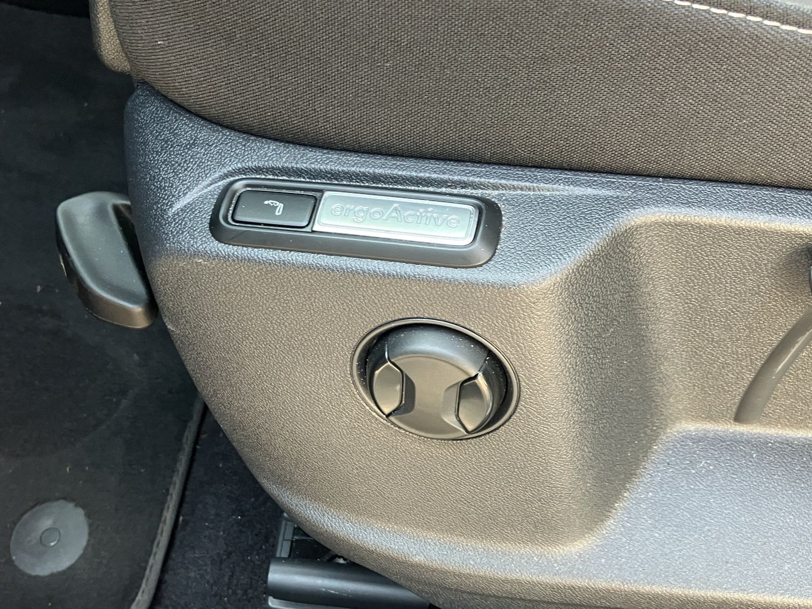 Volkswagen T-Roc - Bild 18