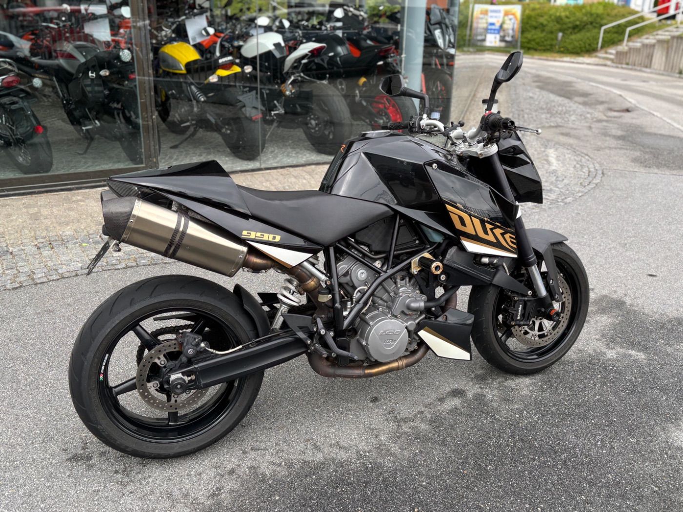 Fahrzeugabbildung KTM 990 Super Duke