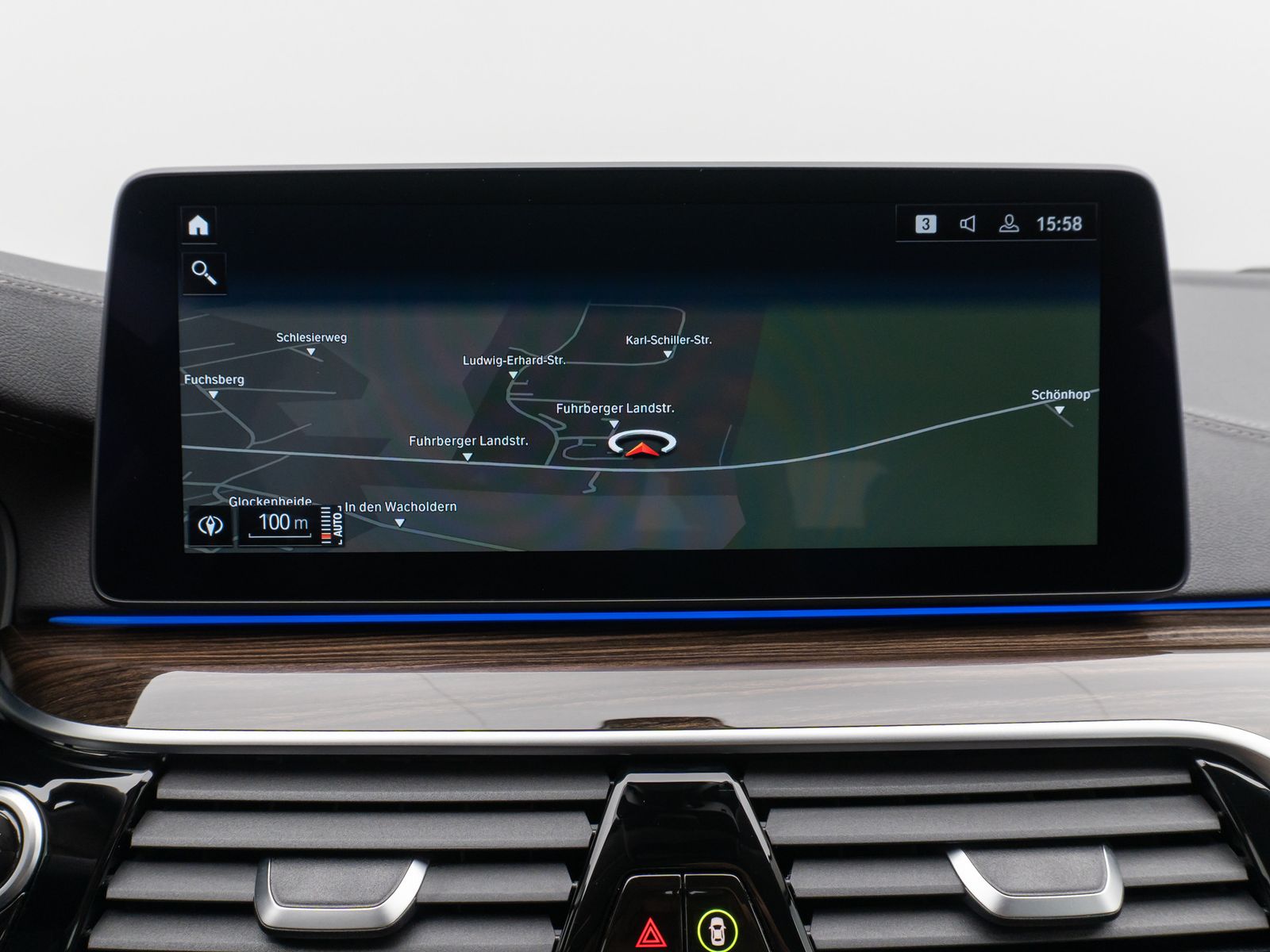 Fahrzeugabbildung BMW 520d Luxury Line Kamera DAB H/K DisplKey Alarm