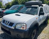 Nissan pickup .Klima.2.5 Motor.Telefonnumm... - Nissan Navara: Motor